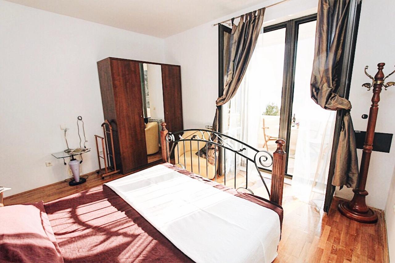 Villa Teuta Risan Bagian luar foto